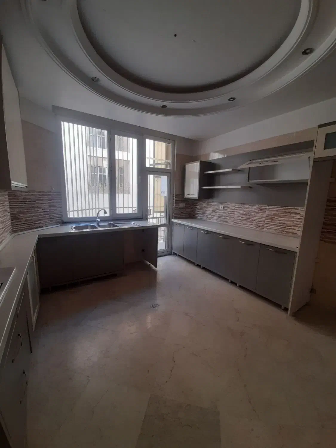 ۱۰۰ متر دو خوابه فول امکانات مرزداران ابراهیمی