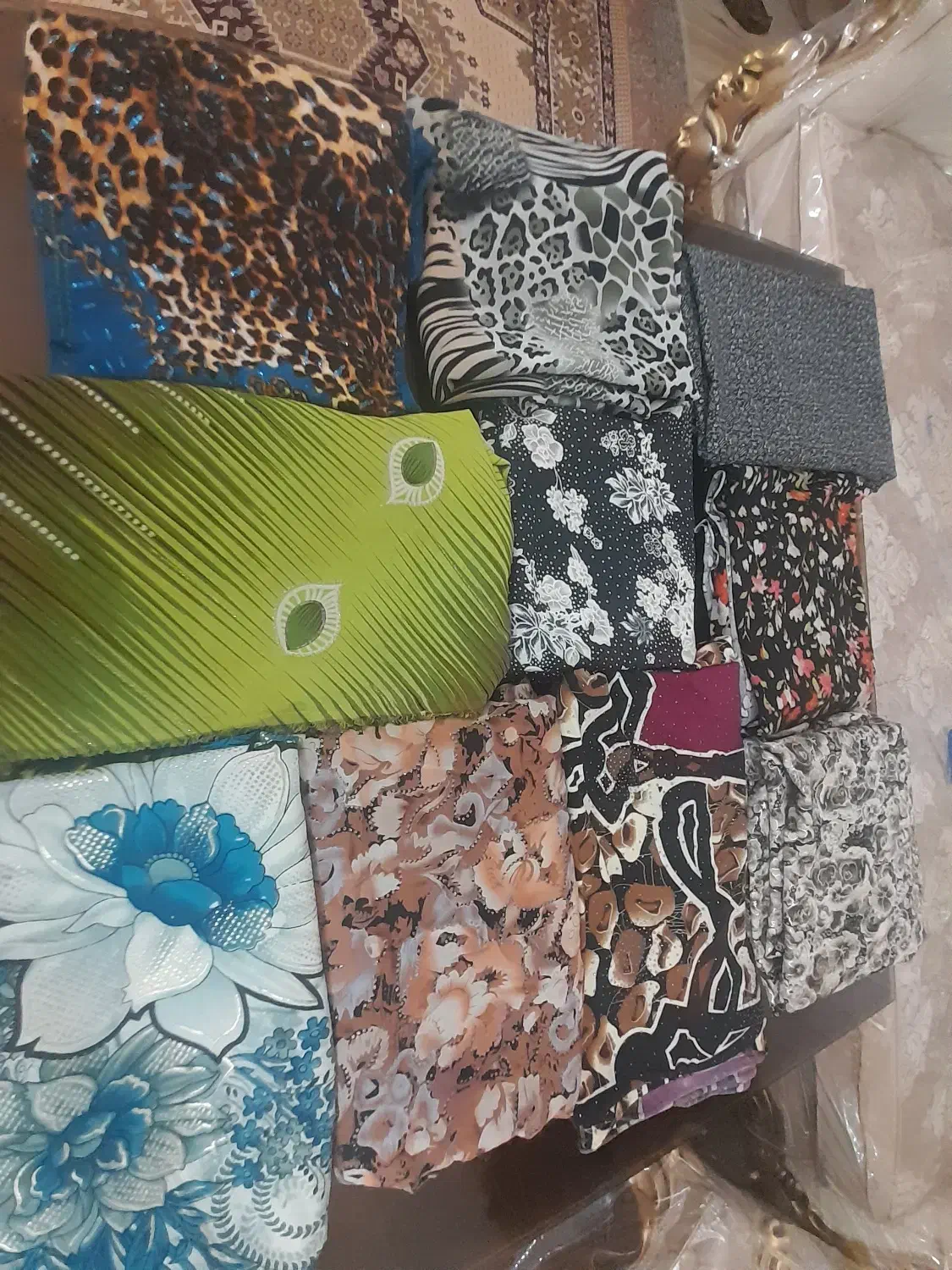 پارچه های چادری وبلوزوشلواروپیراهنی مناسب روزمادر|لباس|ملایر, |دیوار