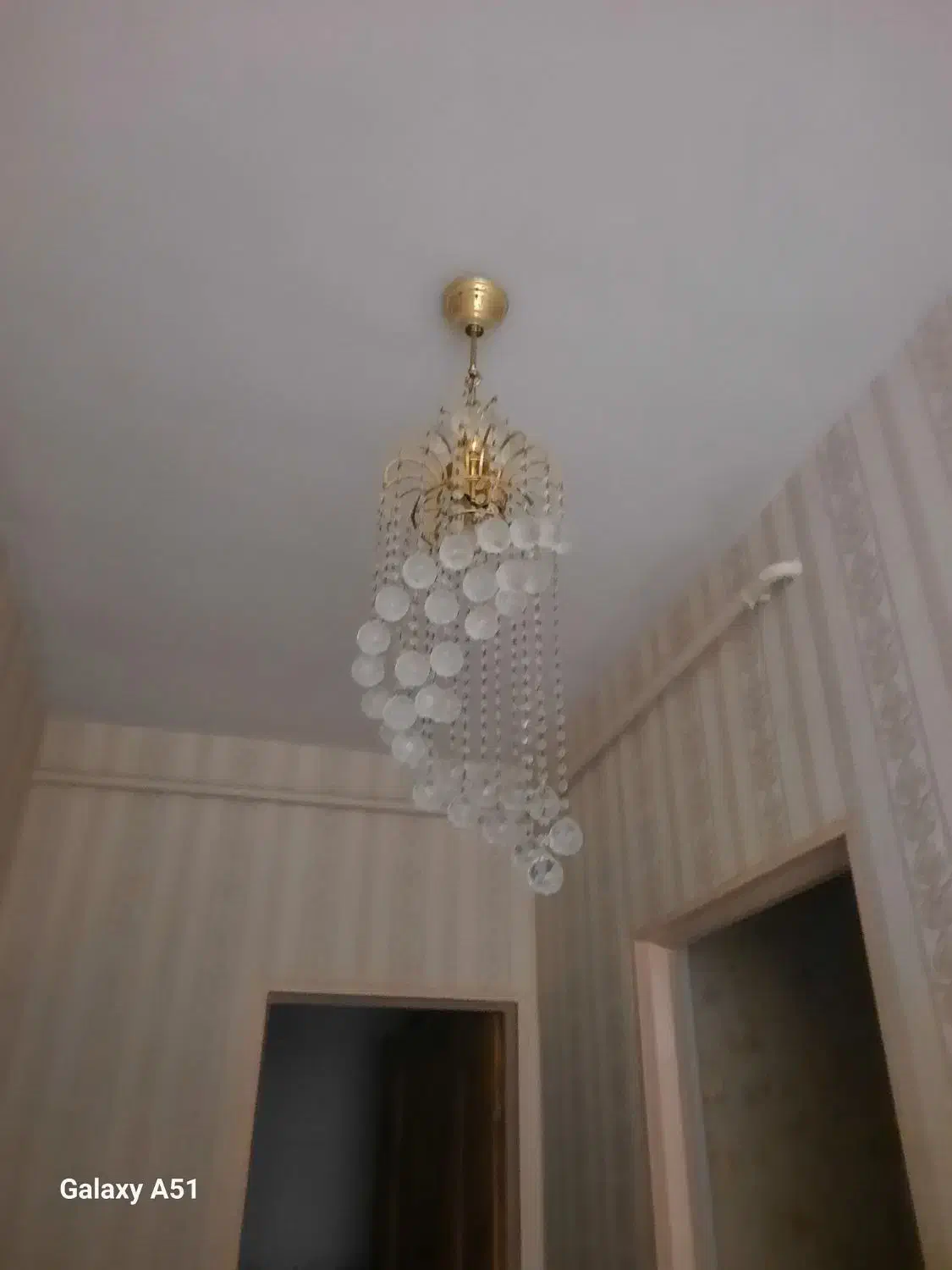 لوستر گوی|لوستر و چراغ آویز|ساوه, |دیوار