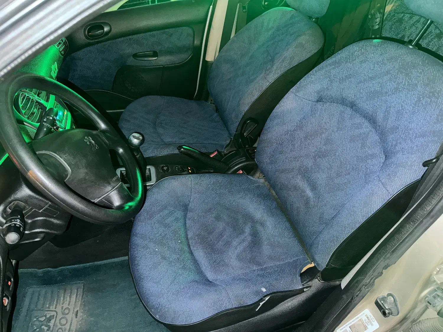 ۲۰۶ مدل ۸۳|خودرو سواری و وانت|تهران, سید خندان (جلفا)|دیوار