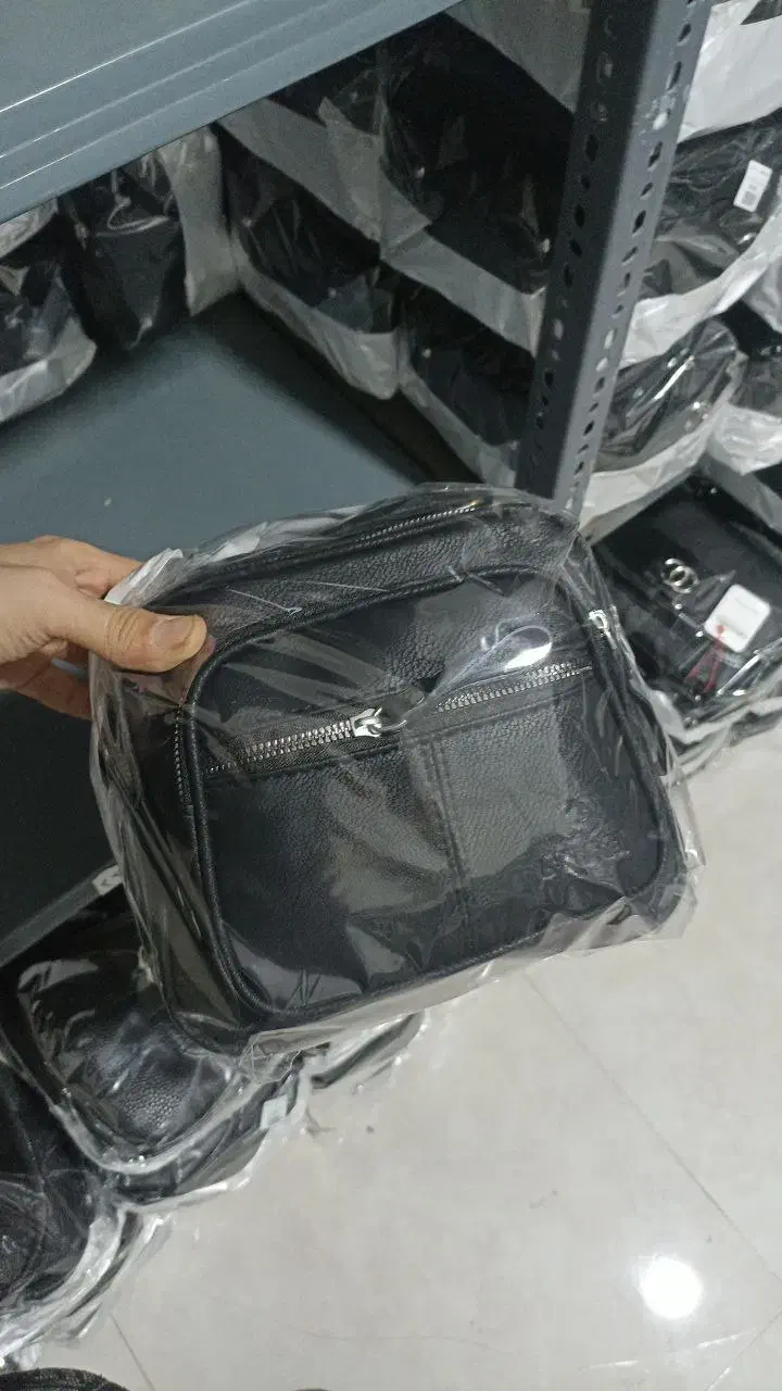 فروش تک وعمده انواع کیف وکوله از۱۰۰تومن ب بالا|کیف، کفش، کمربند|خمینی‌شهر, |دیوار