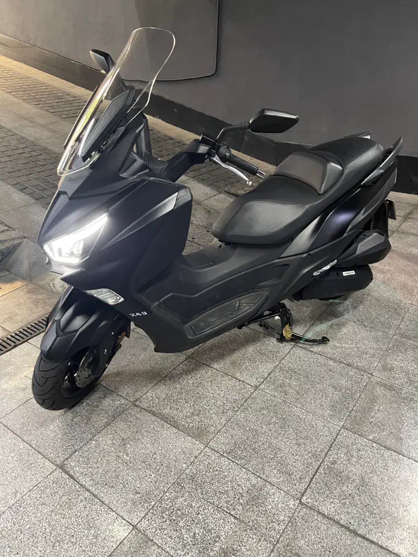 جوی مکس/joymax 1404/ کارکرد ۴۴۰۰|موتورسیکلت|تهران, زعفرانیه|دیوار