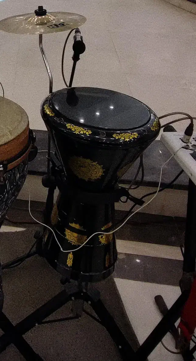 داربوکا باس پژواک|درام و پرکاشن|رشت, ولکس|دیوار