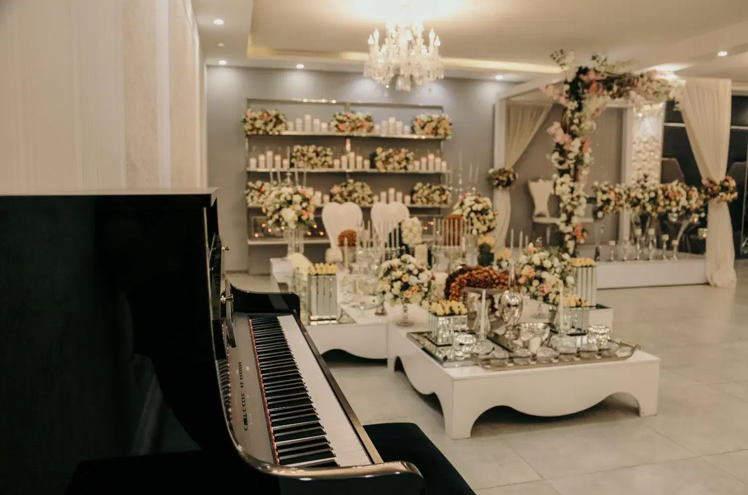 عمارت عقد پاپیون|خدمات پذیرایی، مراسم|کرج, گوهردشت|دیوار