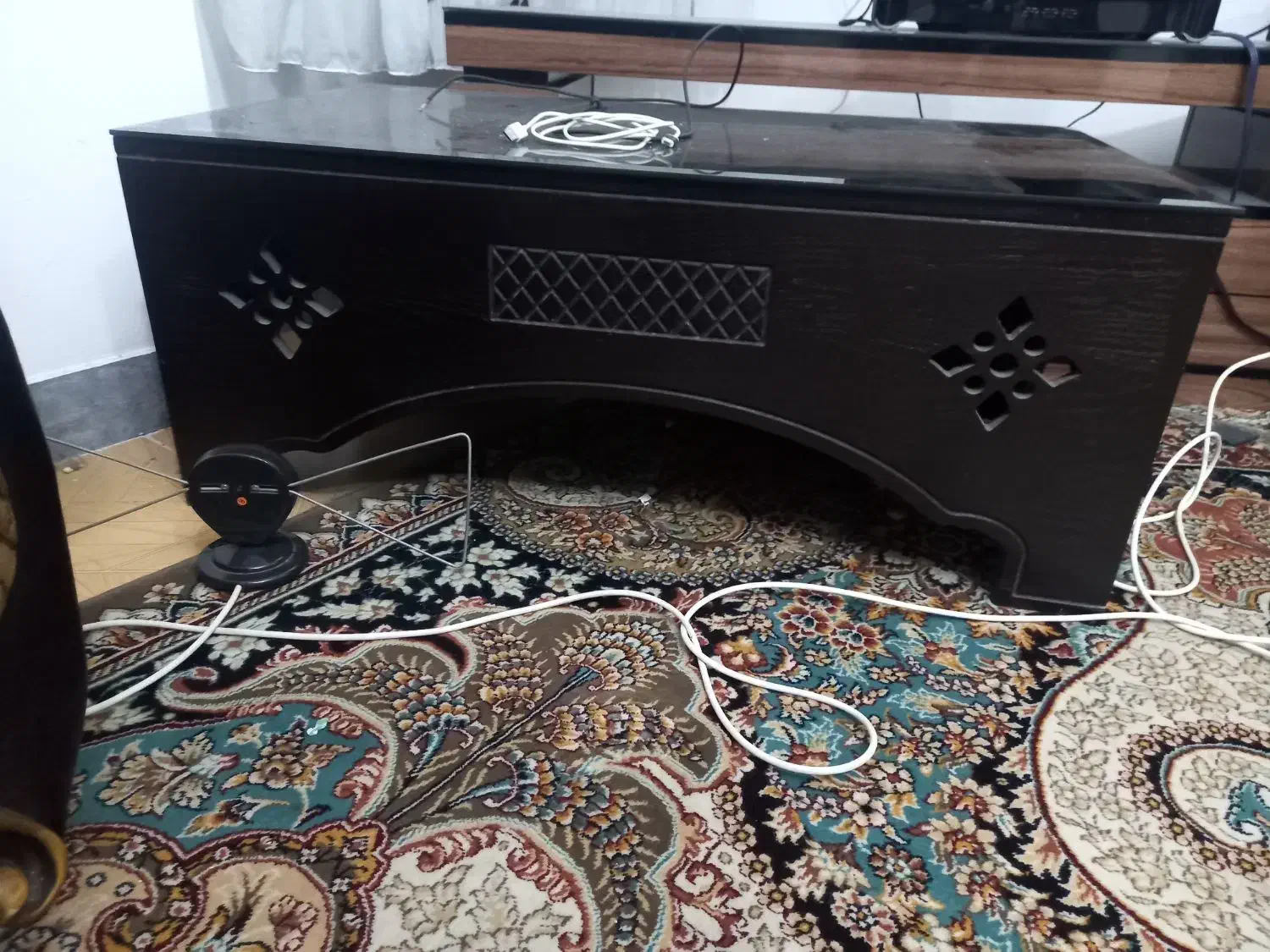 مبل و جلو مبلی|مبلمان خانگی و میز عسلی|آستانه اشرفیه, |دیوار