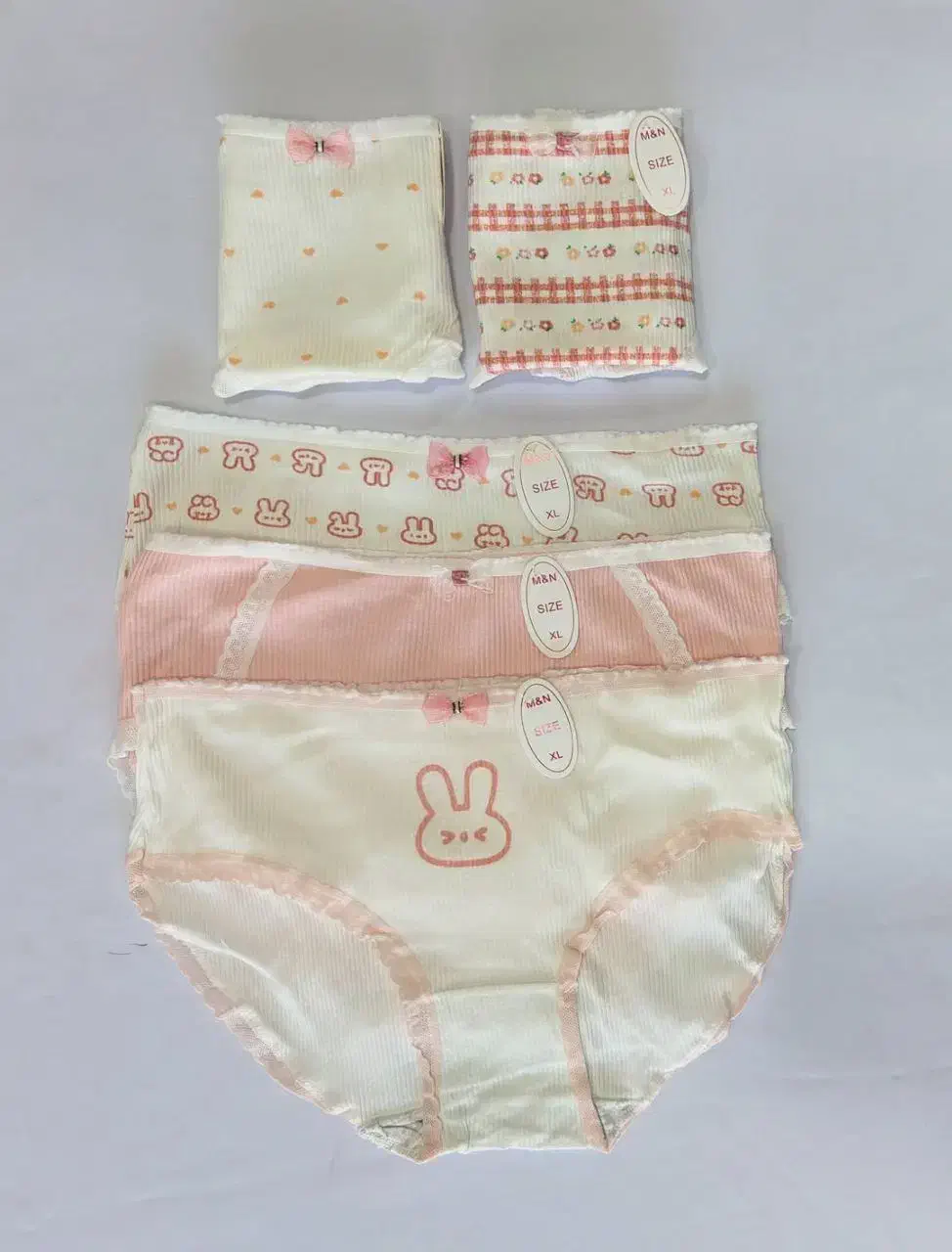 شورت جینی وارداتی کیفیت تضمینی|لباس|جغتای, |دیوار