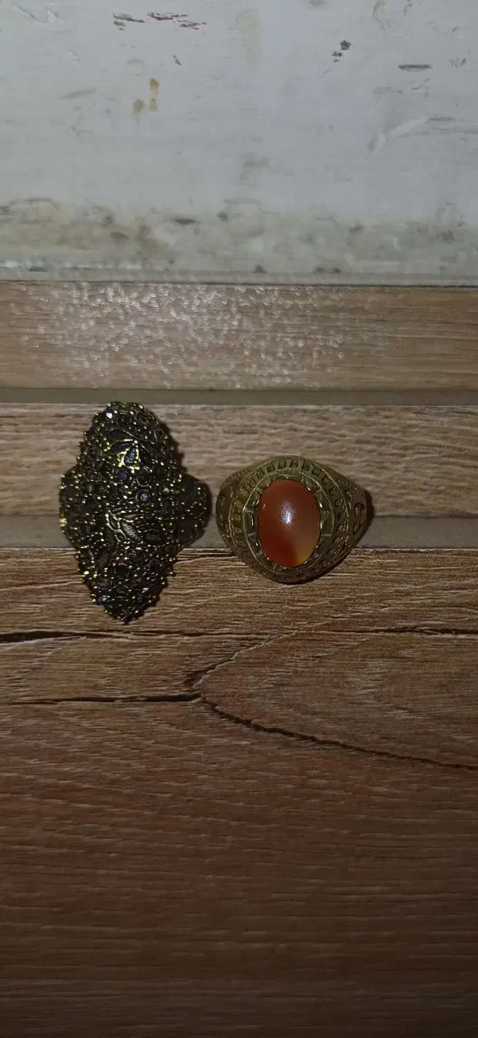 دو انگشتر|بدلیجات|خرمشهر, |دیوار