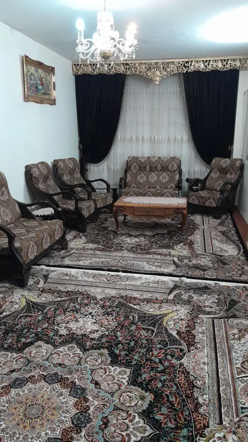 رهن واحد آپارتمان محله ب۵ روبه رو پاساژولیعصر|اجارهٔ آپارتمان|فولادشهر, B5|دیوار