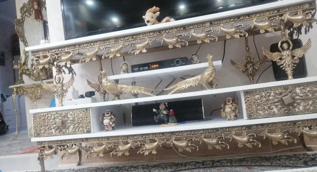 میزتلویزیون برنز|میز تلویزیون|پرند, فاز ۳|دیوار