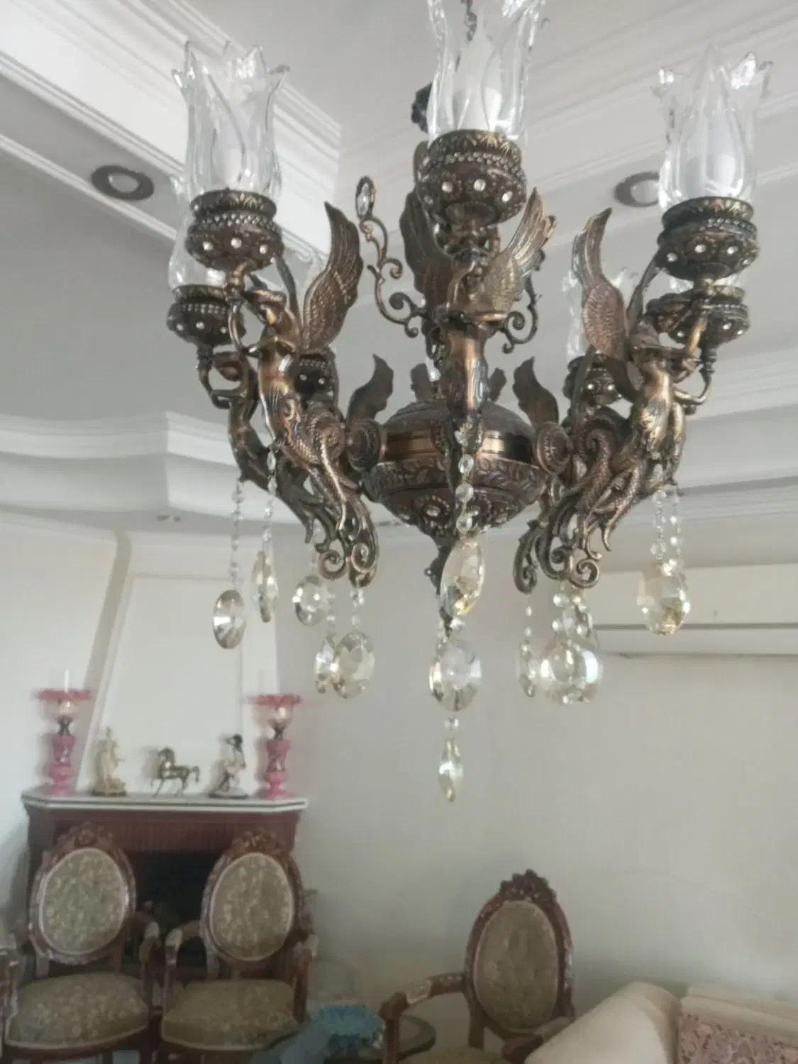 ۳عددلوستر برنزی شیک کم یاب  کیلوی ۹۰۰ تومان|لوستر و چراغ آویز|نسیم‌شهر, |دیوار