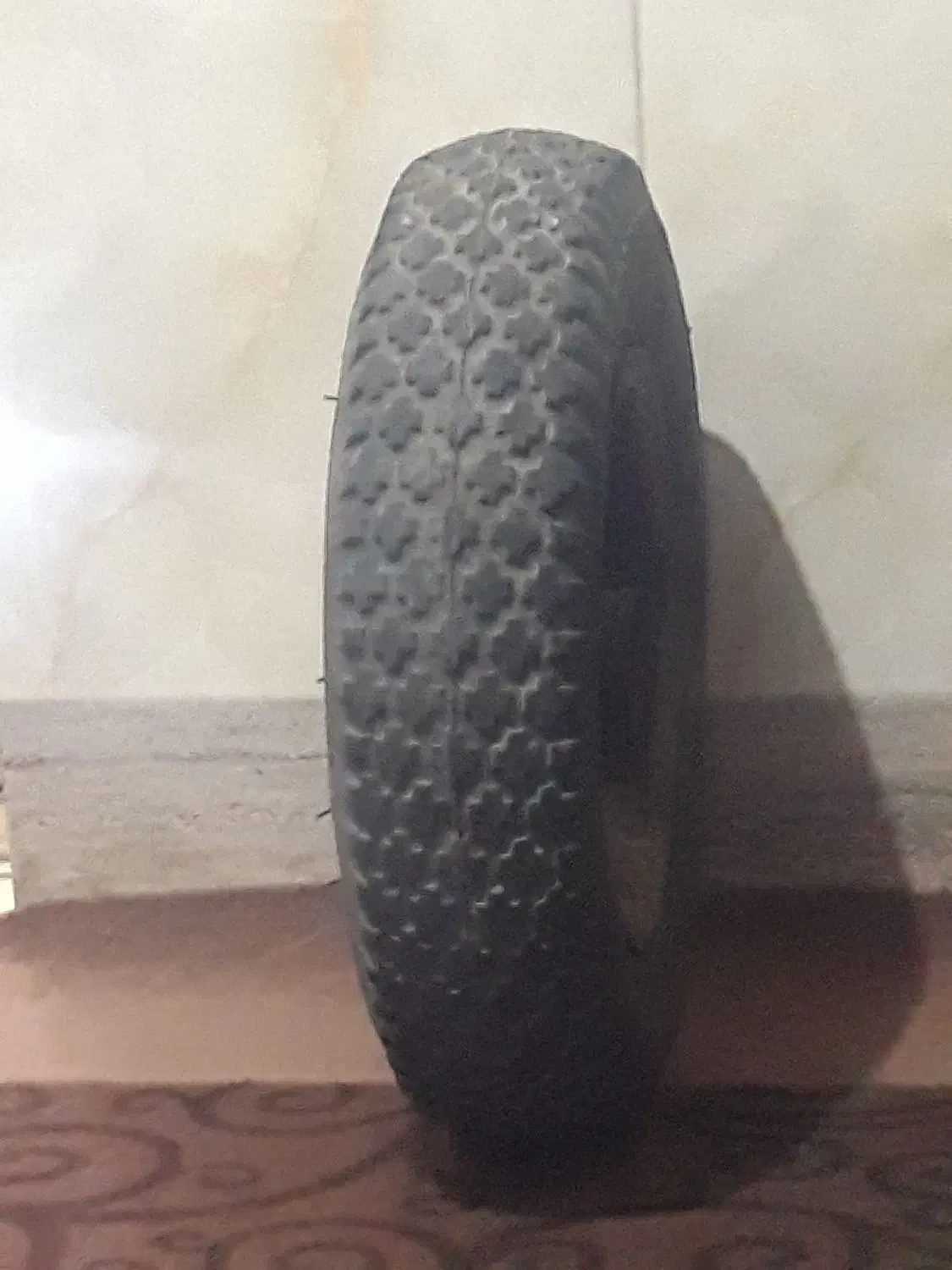 چرخ فرقان|ابزارآلات|کردکوی, |دیوار