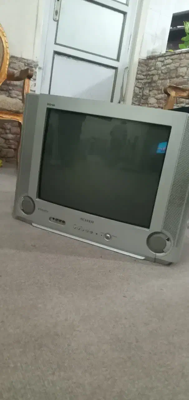 تلویزیون . مبل و..|تلویزیون و پروژکتور|تربتحیدریه, مظفریه|دیوار