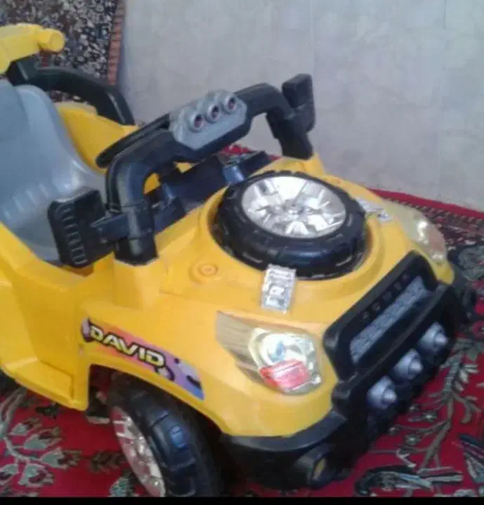 ماشین شارژی کنترل دار|اسباب و اثاث بچه|سبزوار, فرهنگیان|دیوار