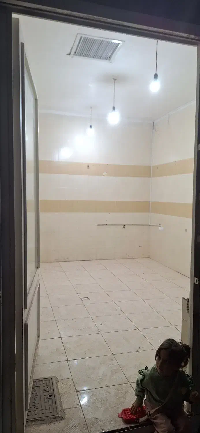 اجاره مغازه محله c4|اجارهٔ مغازه و غرفه|فولادشهر, C4|دیوار