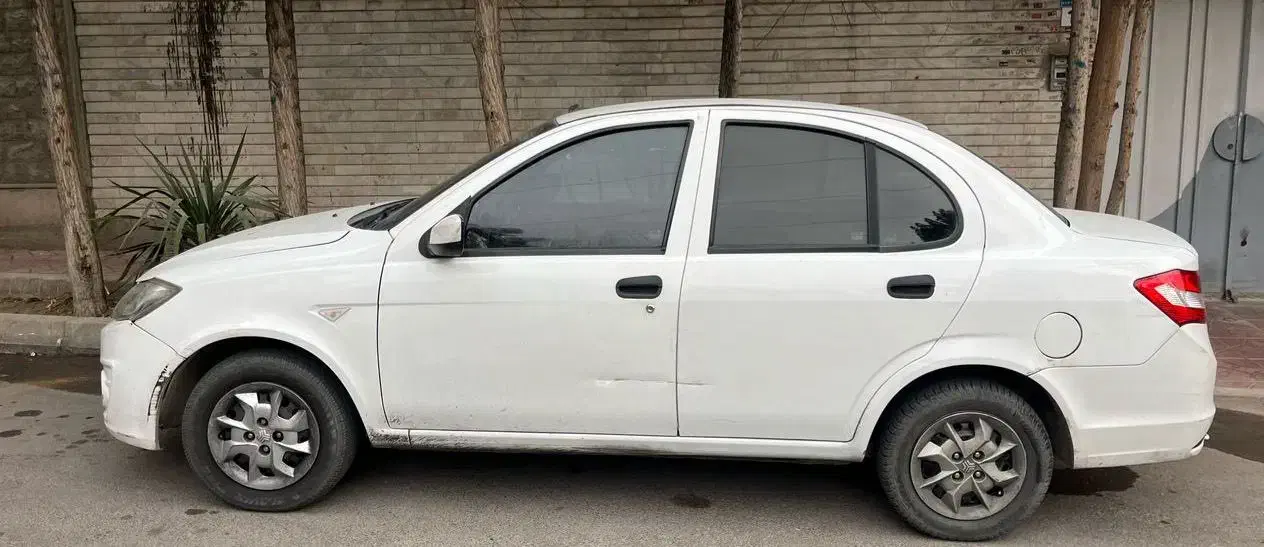 ساینا مدل ۹۸|خودرو سواری و وانت|اصفهان, کوی امام|دیوار