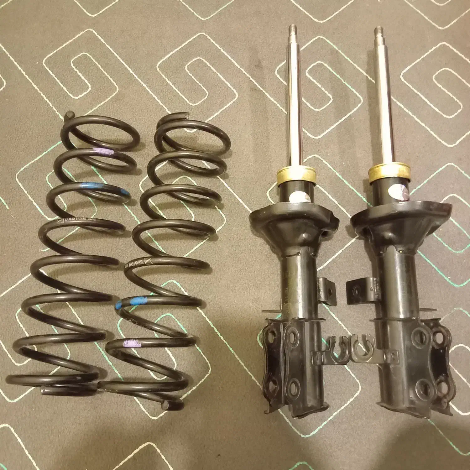 کمک فنر اسپورتKDS جلو ساینا،کوییک|قطعات یدکی و لوازم جانبی|قرچک, مهدیه|دیوار