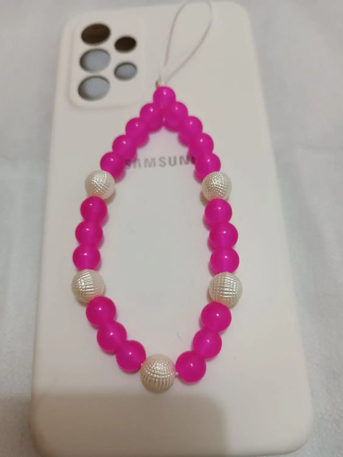 بند آویز موبایل و فلش|لوازم جانبی موبایل و تبلت|ایلام, |دیوار