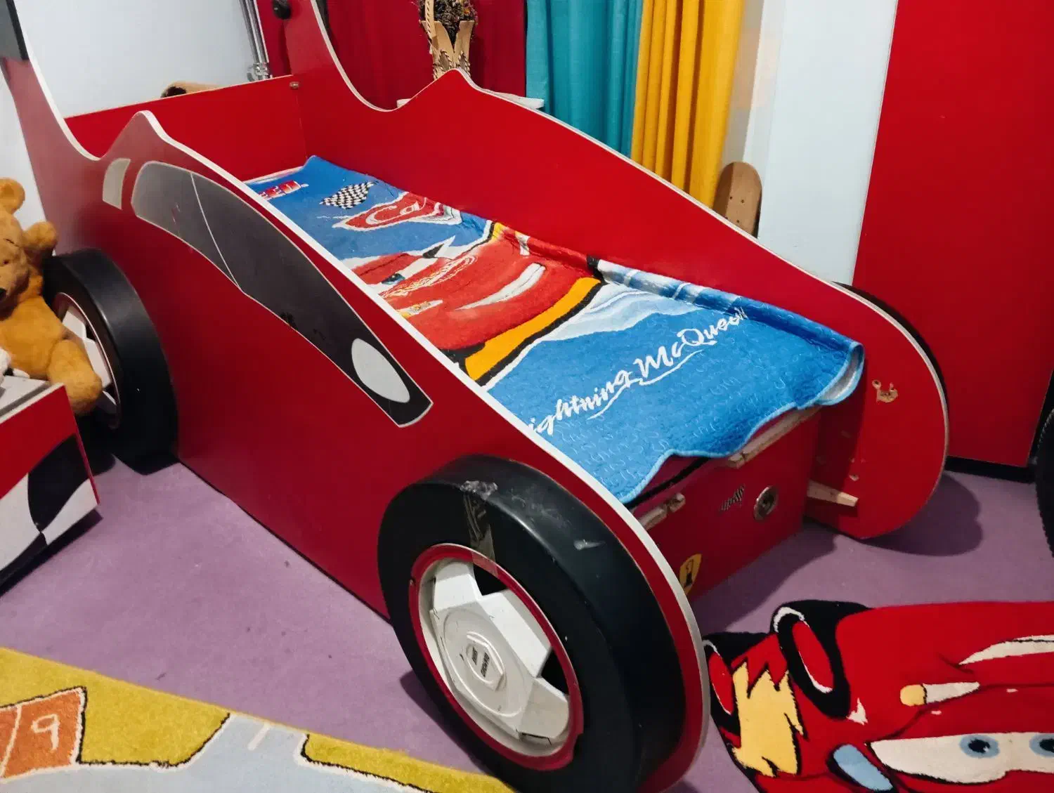 تخت طرح ماشین|تخت و سرویس خواب|زاهدان, |دیوار