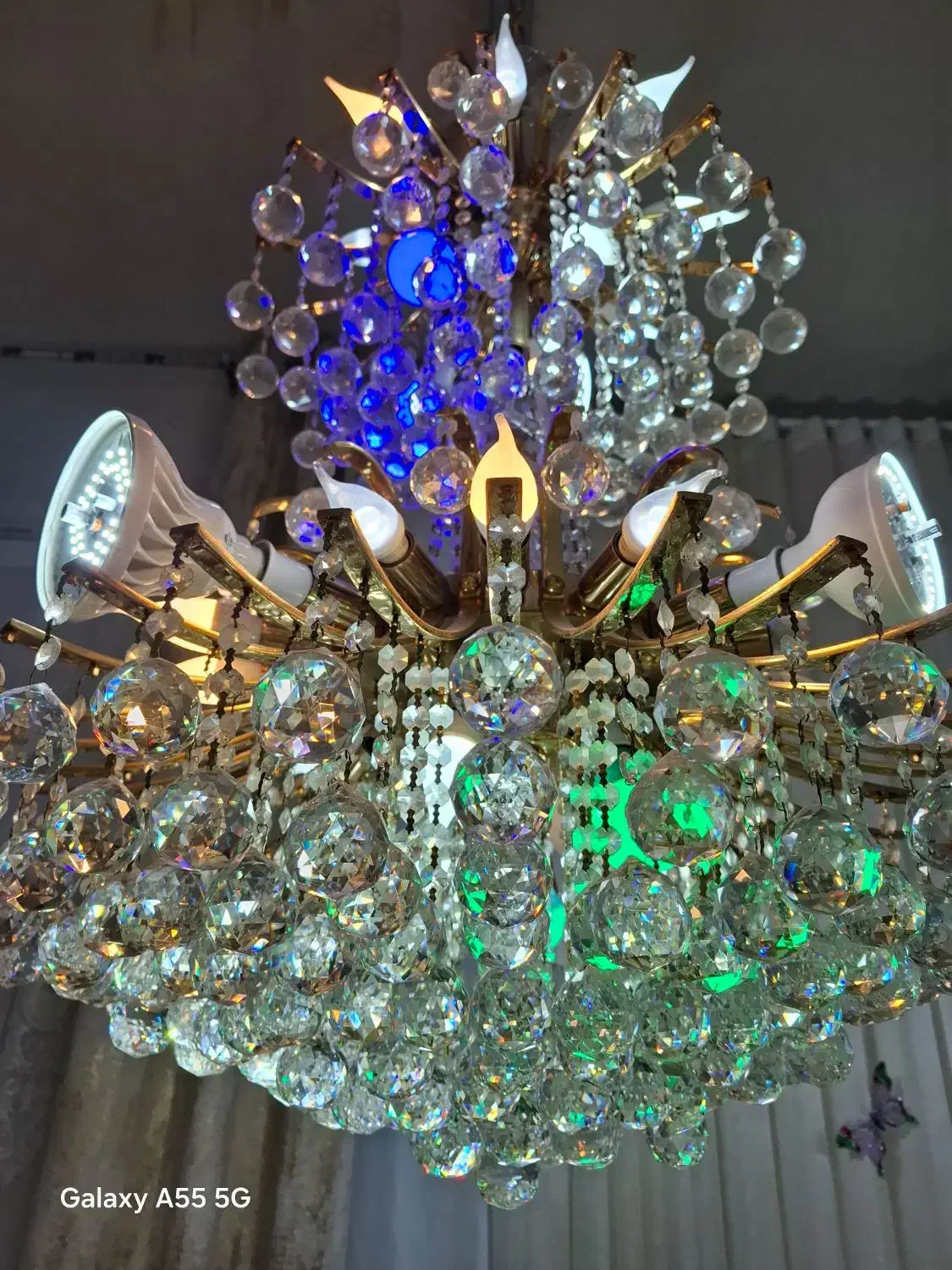 لستر|لوستر و چراغ آویز|عجب شیر, |دیوار