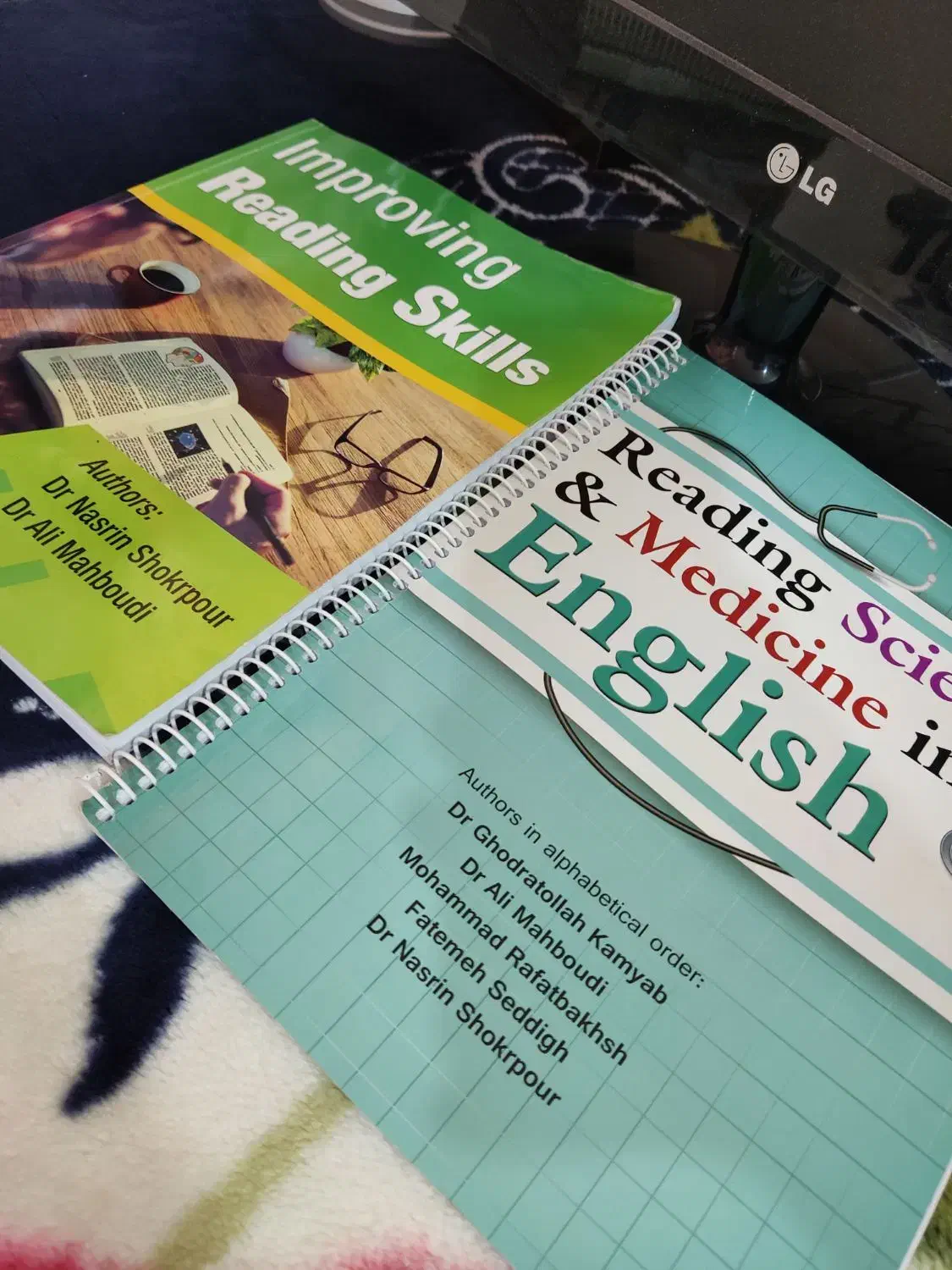 کتاب های علوم پزشکی (ژنتیک امری، بیوشیمی لنینجر)|کتاب و مجله آموزشی|شیراز, دروازه قران|دیوار