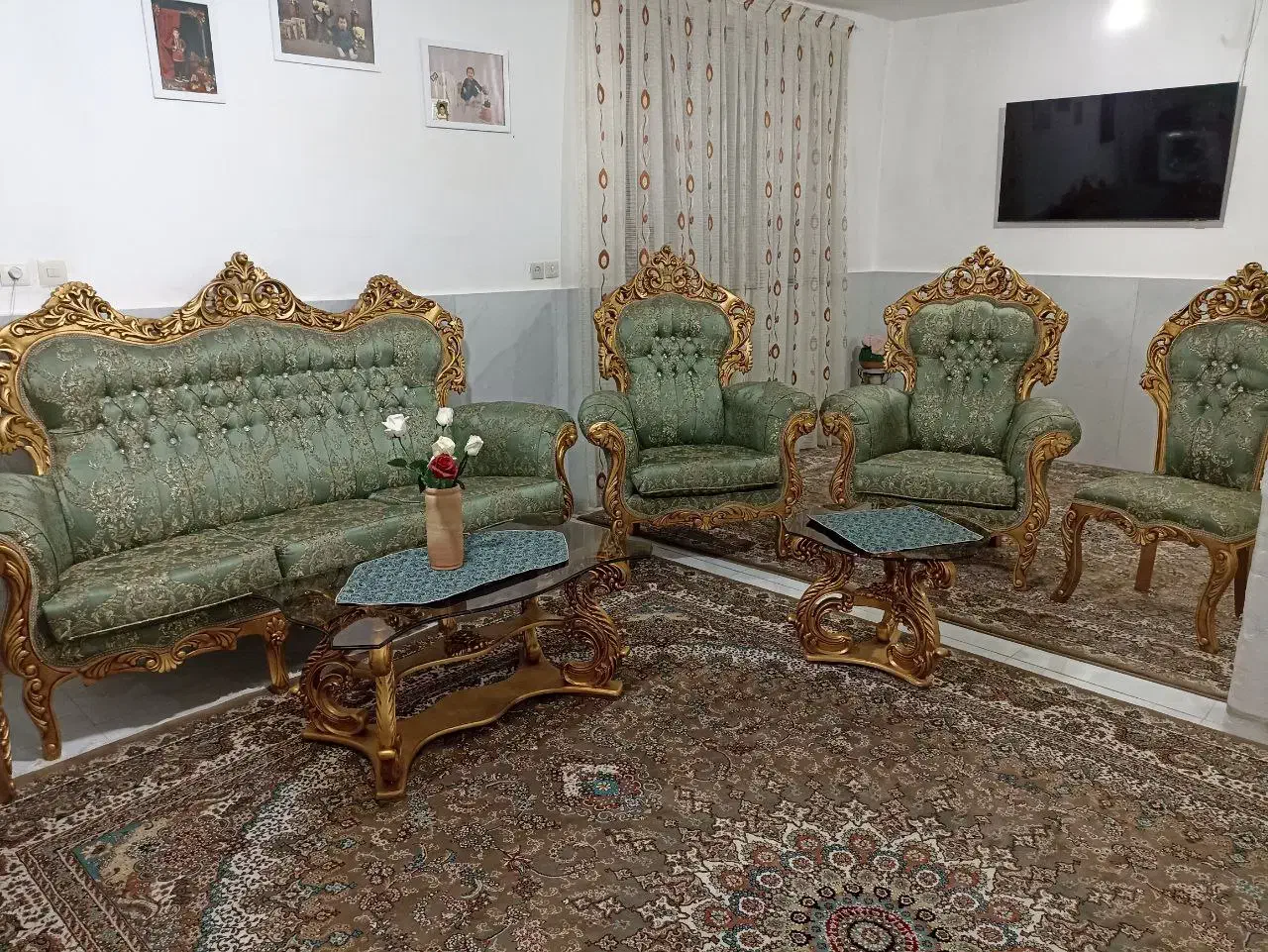 مبل سلطنتی فروش فوری|مبلمان خانگی و میز عسلی|قوچان, |دیوار