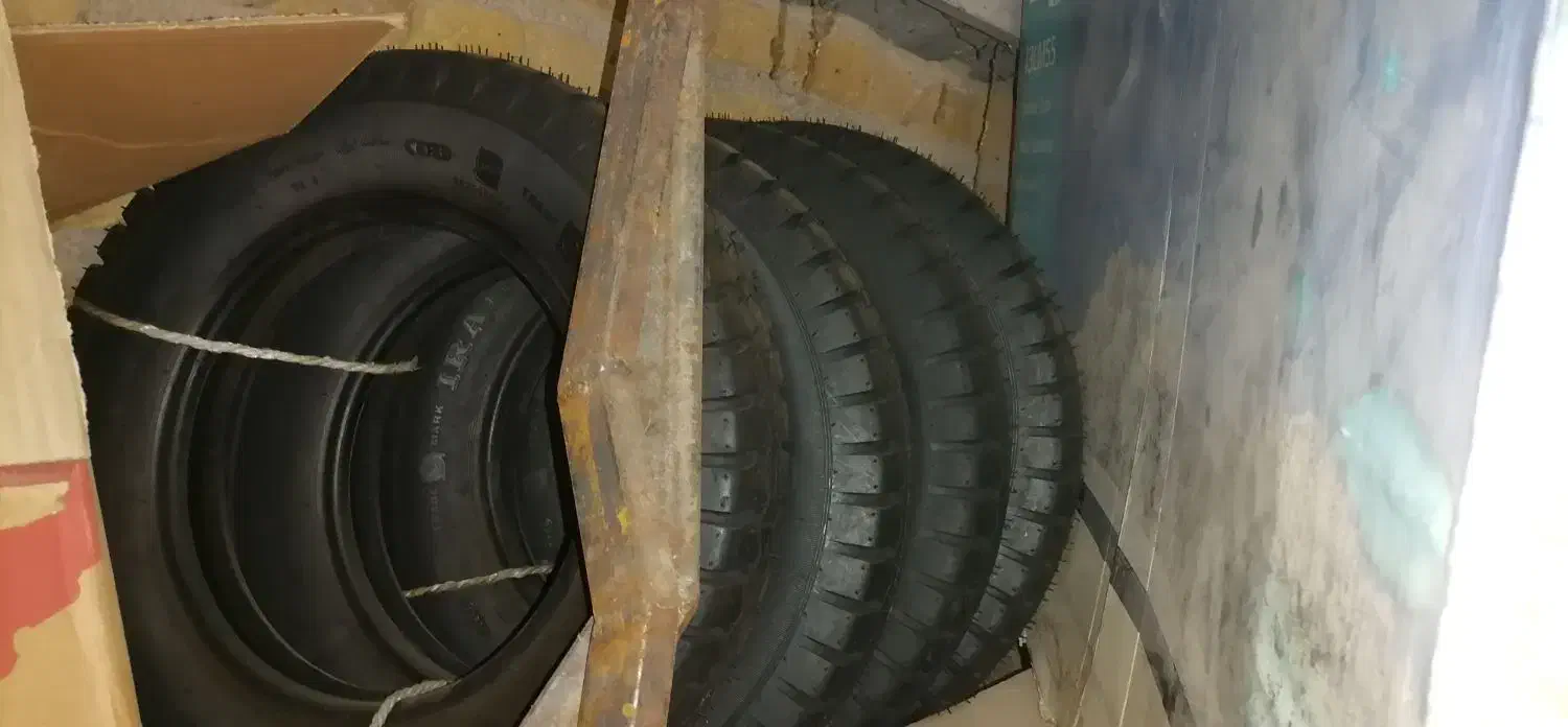 لاستیک موتور سه چرخ نو|موتورسیکلت|هشتگرد, گلسار|دیوار