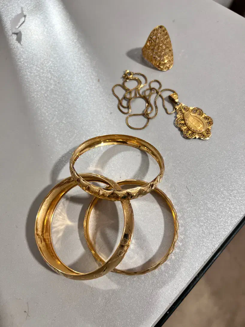 چند تیکه طلا فروشی|جواهرات|بندر ماهشهر, |دیوار