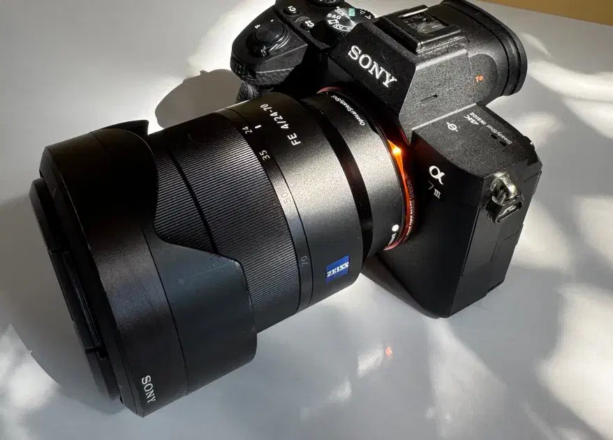 دوربین سونی A7iii با لنز 24-70 زایس|دوربین عکاسی و فیلمبرداری|کرمان, |دیوار