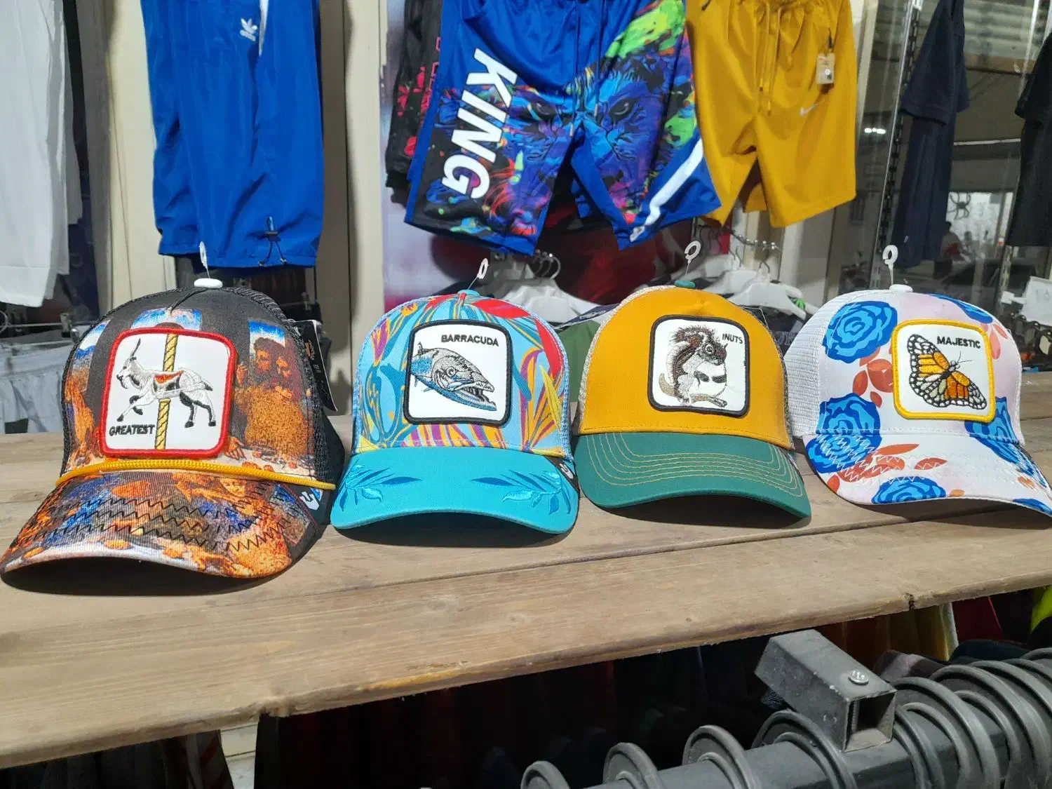 کلاه های گورین،کلاسیک،مدرن،|لباس|بهارستان, |دیوار