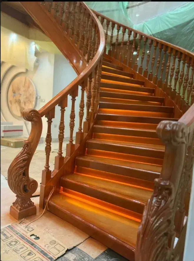 نقاشی ساختمان واجرای رنگهای جدید وفوری.|خدمات پیشه و مهارت|لنگرود, |دیوار