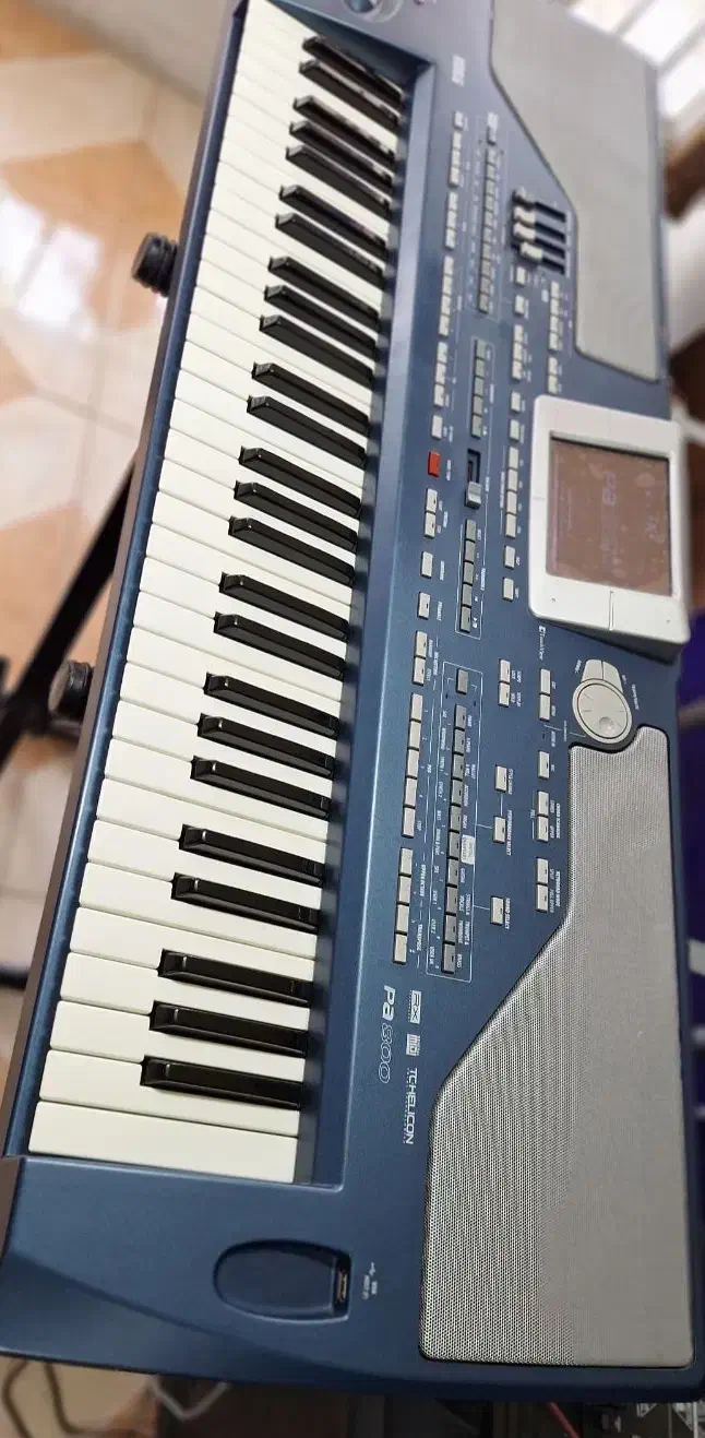 korg pa800|پیانو، کیبورد، آکاردئون|اهر, |دیوار