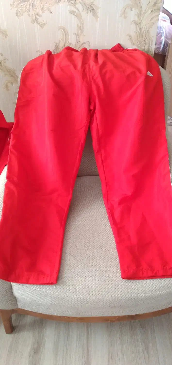 لباس ورزشی|تجهیزات ورزشی|رشت, نیکمرام|دیوار