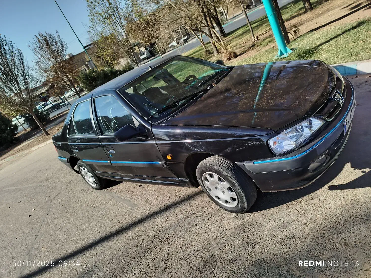 پژو پارس مشکی مدل83|خودرو سواری و وانت|یزد, |دیوار