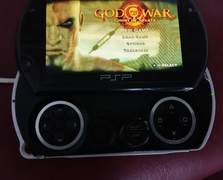 psp go سالم با 15بازی|کنسول، بازی ویدئویی و آنلاین|بیرجند, |دیوار