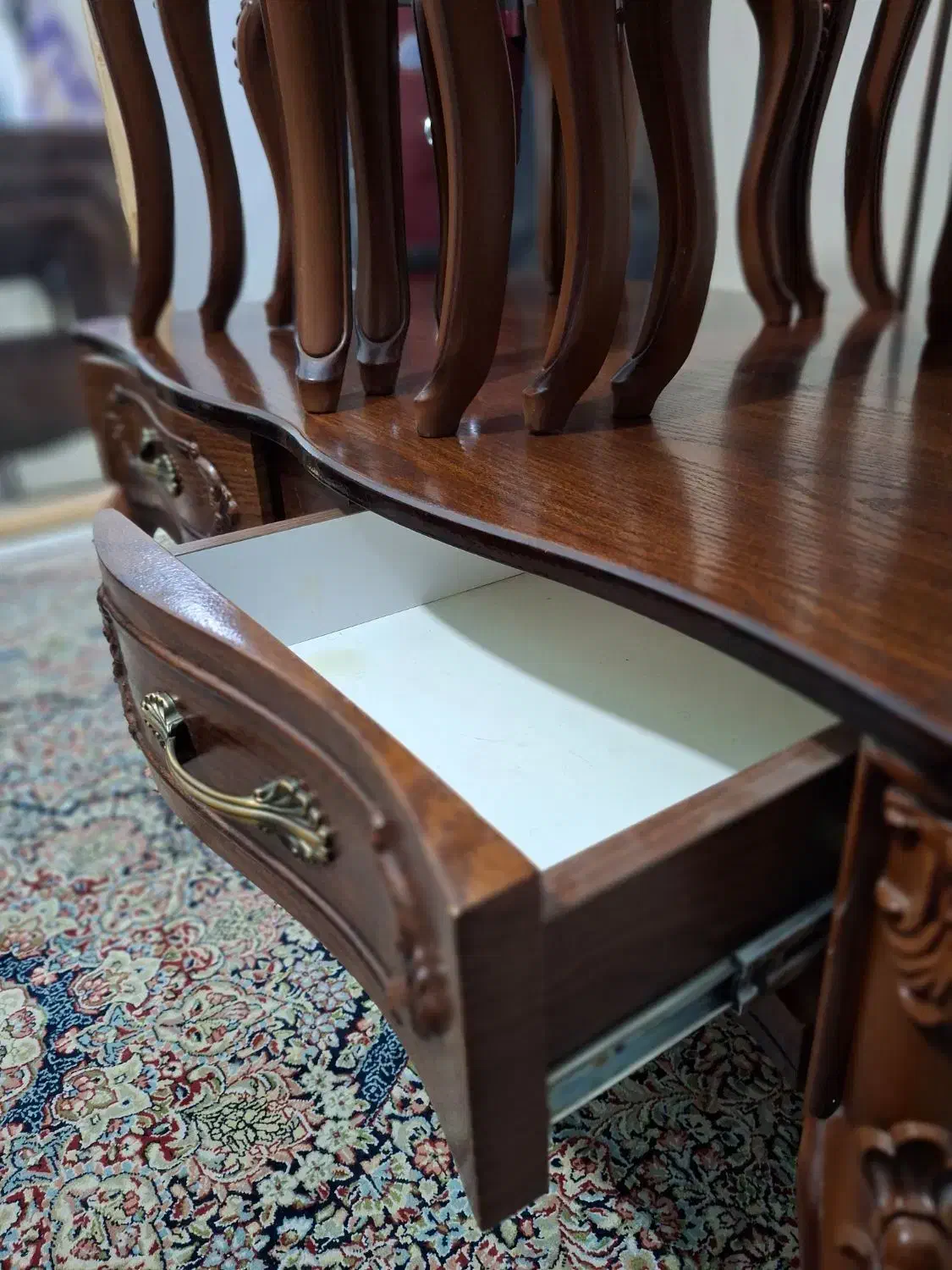 جلو مبلی به همراه ست کامل عسلی(۶ تکه)|مبلمان خانگی و میز عسلی|اهواز, کوی باهنر|دیوار