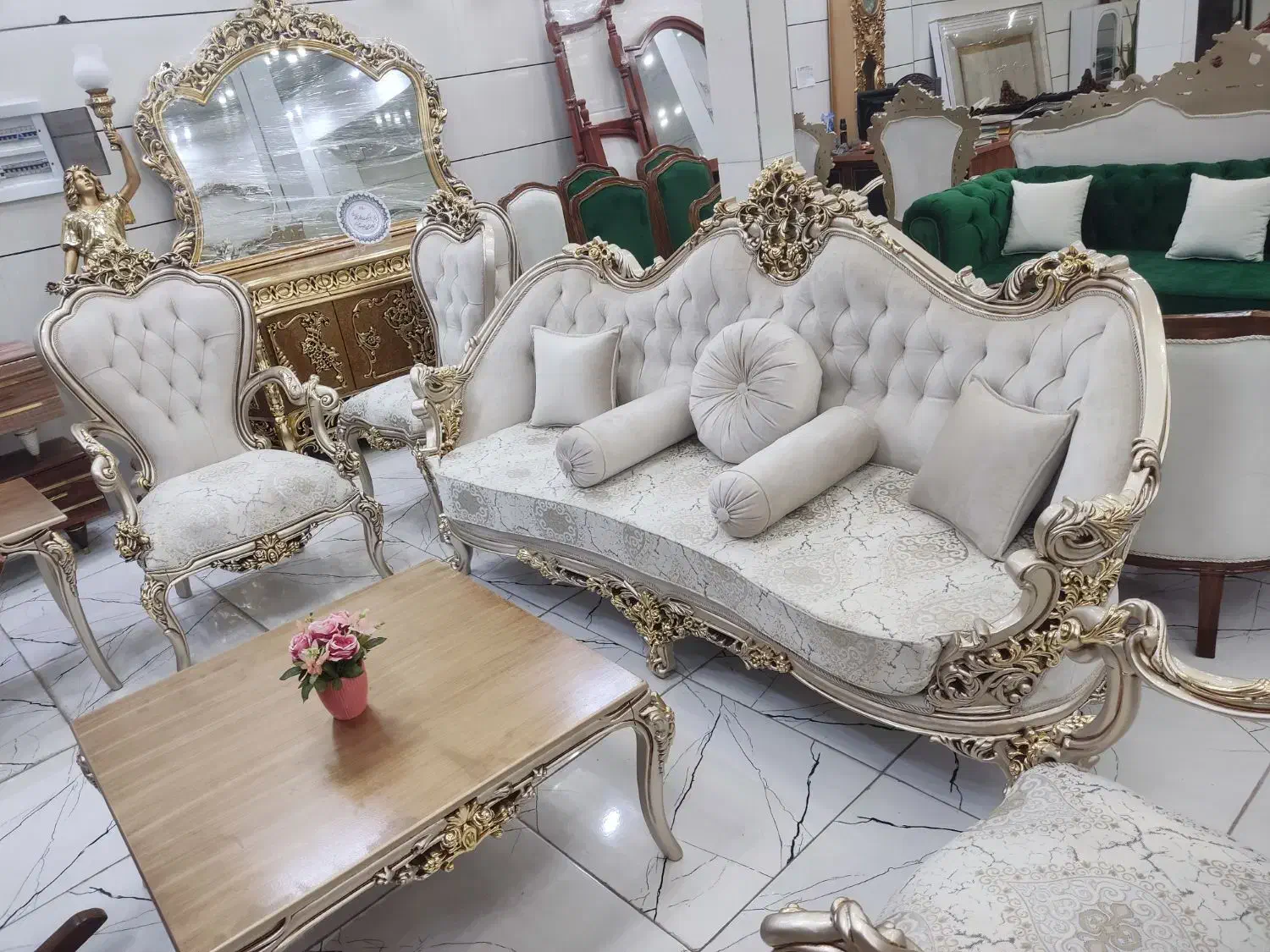 مبلمان تمام اقساط|مبلمان خانگی و میز عسلی|ماکو, |دیوار