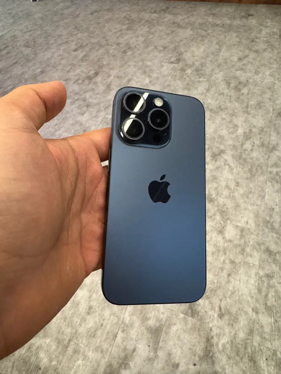 iphone 15 pro 256 GB ZA/A|موبایل|شیراز, قدوسی غربی|دیوار
