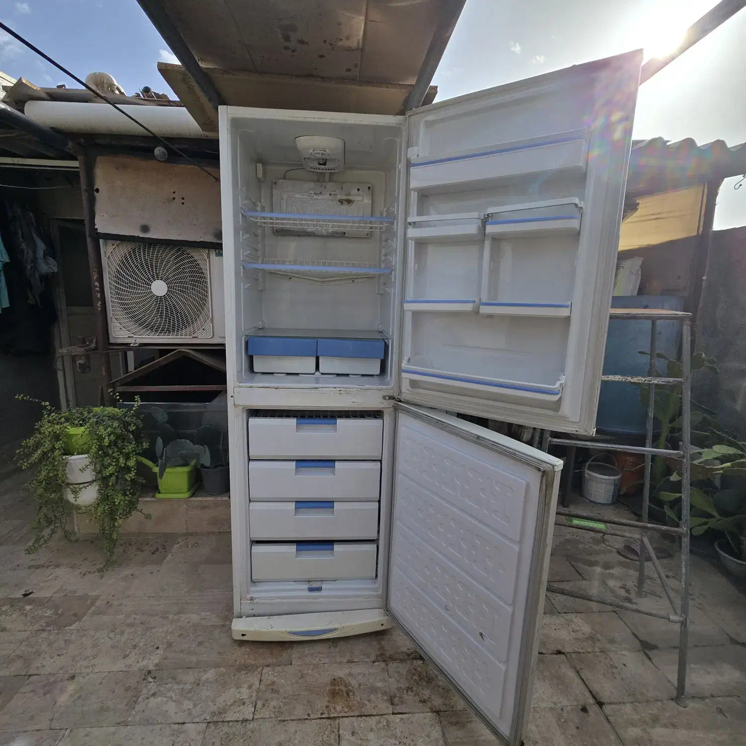 یخچال نگین|یخچال و فریزر|قم, ولیعصر|دیوار