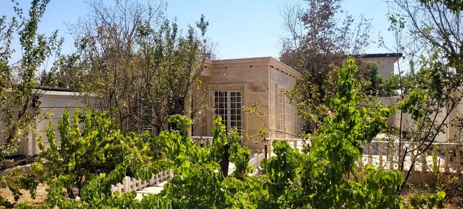 ۵۰۰ باغویلا دربکه شهریار*۱۰۰متربنا*آب برق وگازشهری|فروش خانه و ویلا|شهریار, بکه|دیوار