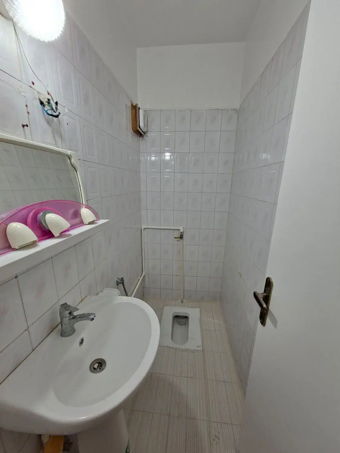 آپارتمان 60 متر نقاشی شده تمیز/تک واحد/گرگان/شایقی