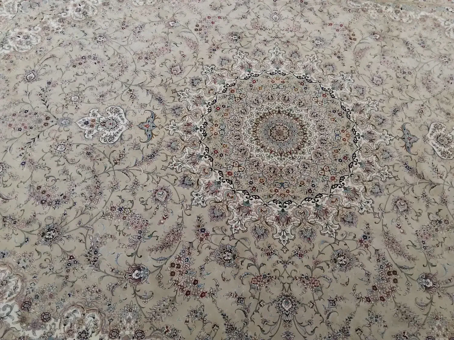 فرش ۹متری ۴عدد|فرش|قم, کاسه گران|دیوار