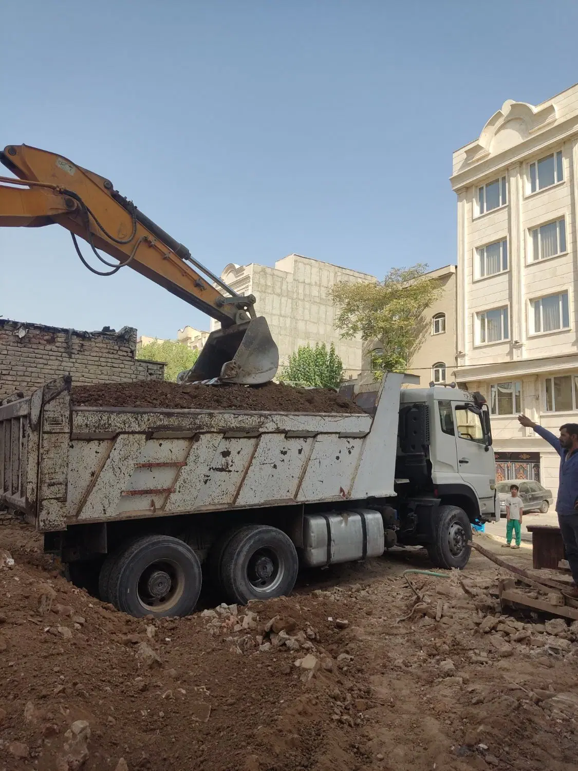 خاکبرداری و تخریب اجاره بیل و بابکت|خدمات حمل و نقل|تهران, خانی آباد نو جنوبی|دیوار