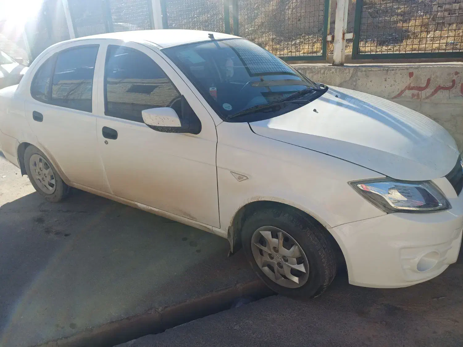 ساینا ۴۰۰|خودرو سواری و وانت|تبریز, |دیوار