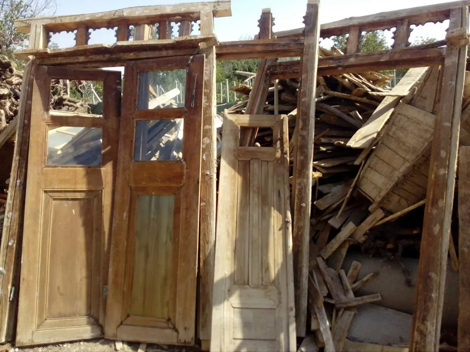 فروش درچوبی باقدمت بالا|کلکسیون اشیاء عتیقه|ابهر, |دیوار