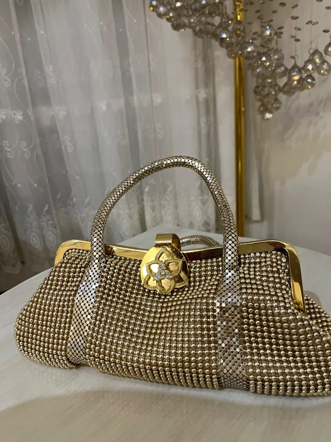 کیف مجلسی|کیف، کفش، کمربند|کرج, کوی کارمندان جنوبی|دیوار