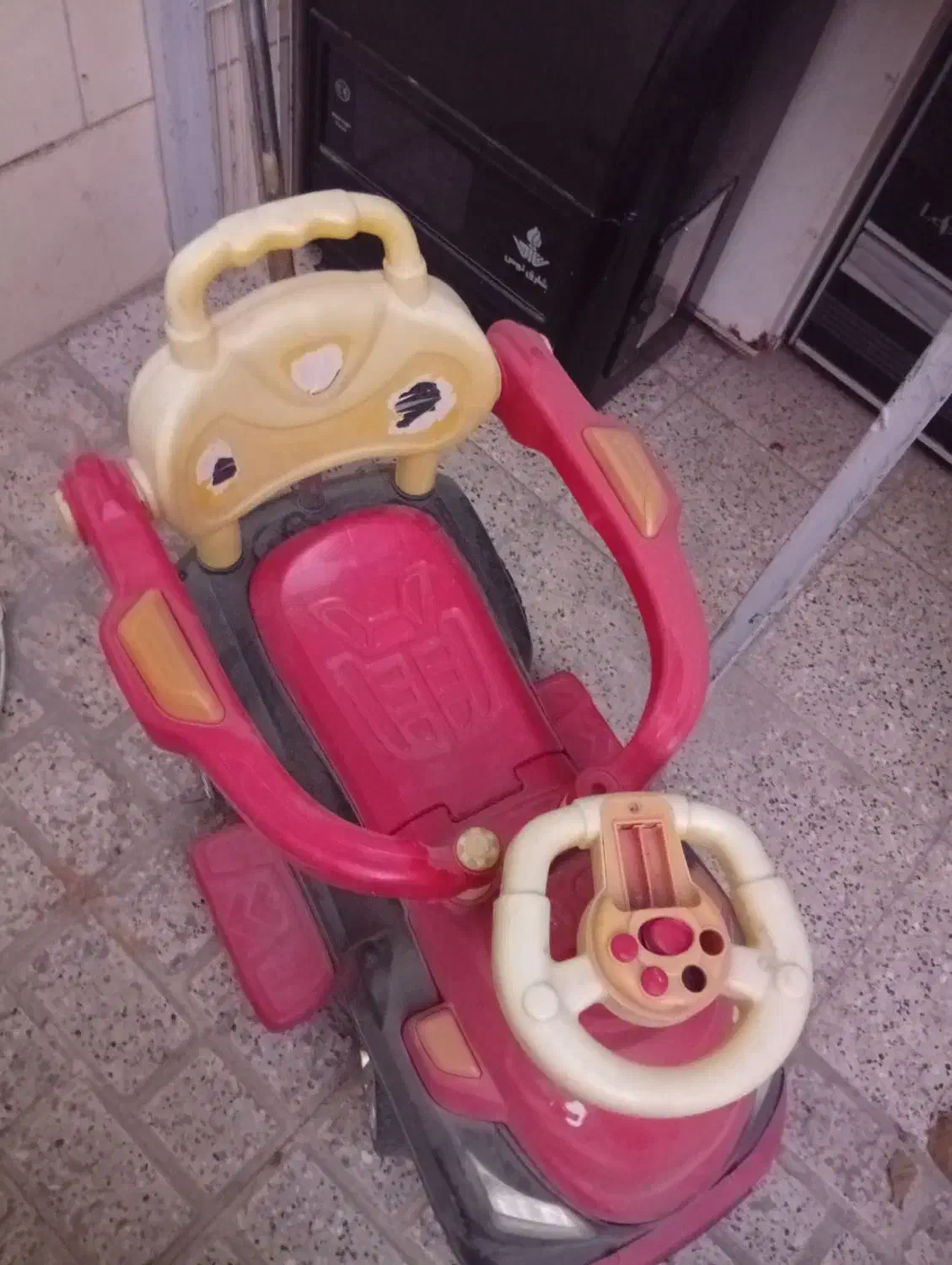 ماشین کودک|اسباب‌بازی بچه|مشهد, خواجه ربیع|دیوار