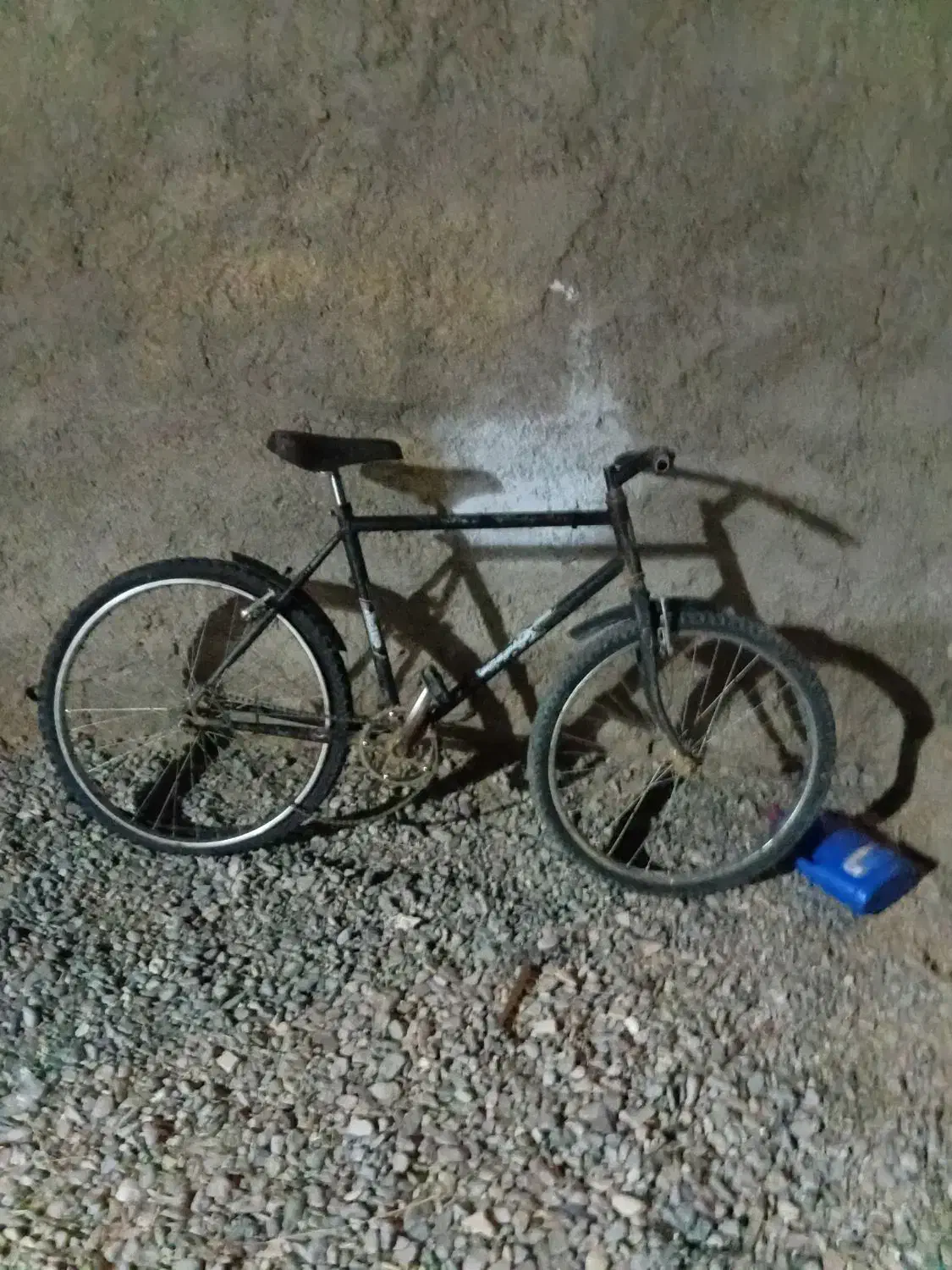 دوچرخه|دوچرخه، اسکیت، اسکوتر|هامون, |دیوار