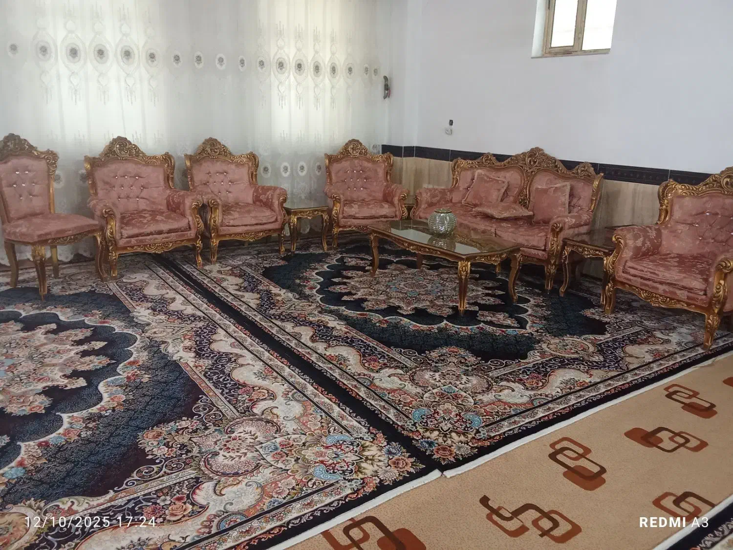 مبل وغذاخوری  در حد نو فروشی|مبلمان خانگی و میز عسلی|میانه, |دیوار