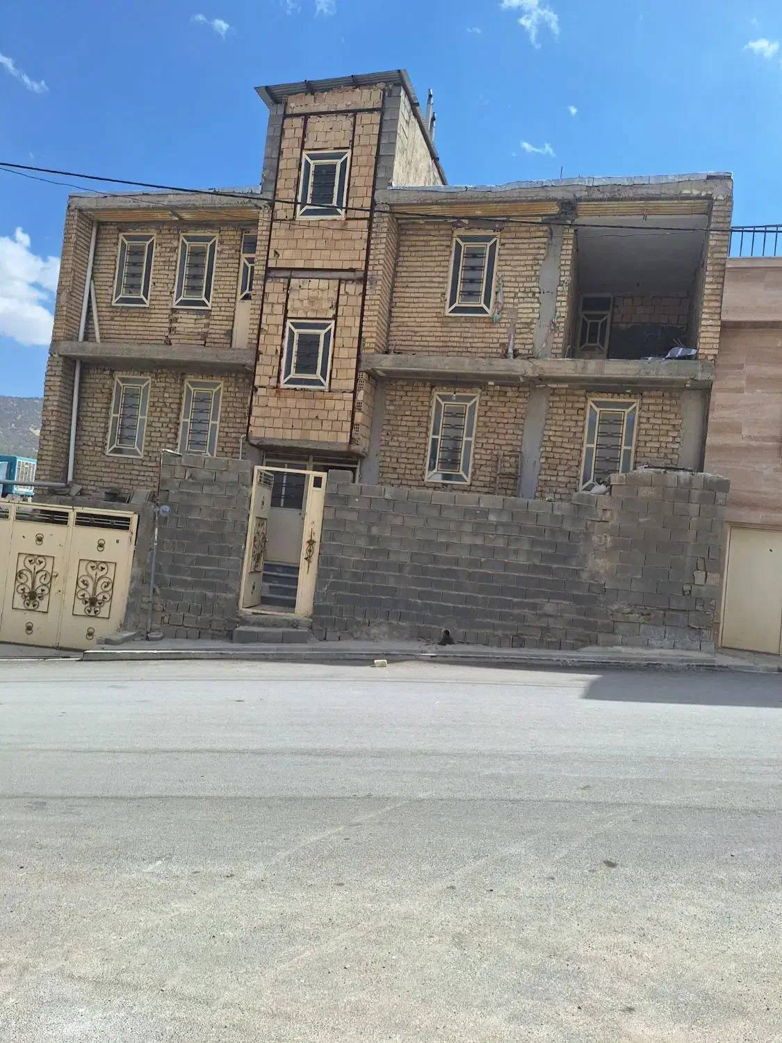 فروش خونه سه طبقه نجف آباد|فروش خانه و ویلا|یاسوج, |دیوار