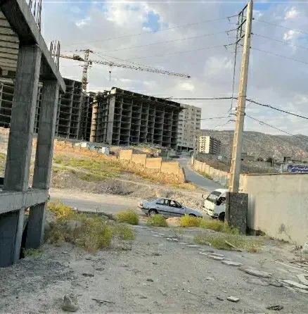 زمین تجاری مسکونی با تردد بالا|فروش زمین و ملک کلنگی|ایلام, |دیوار